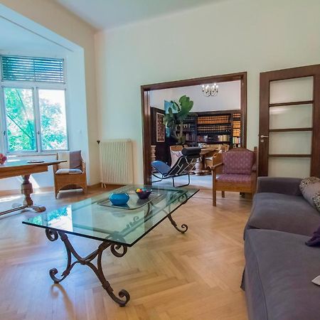 Kolonaki "Centrale" Luxury Apartment Атина Екстериор снимка